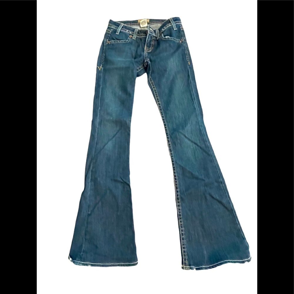 Denim of Virtue ladies blue jeans with stitching